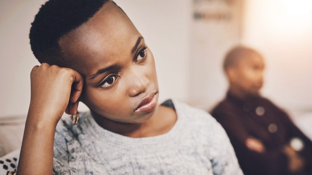 4 Signs You Don’t Feel Emotionally Safe in a Relationship