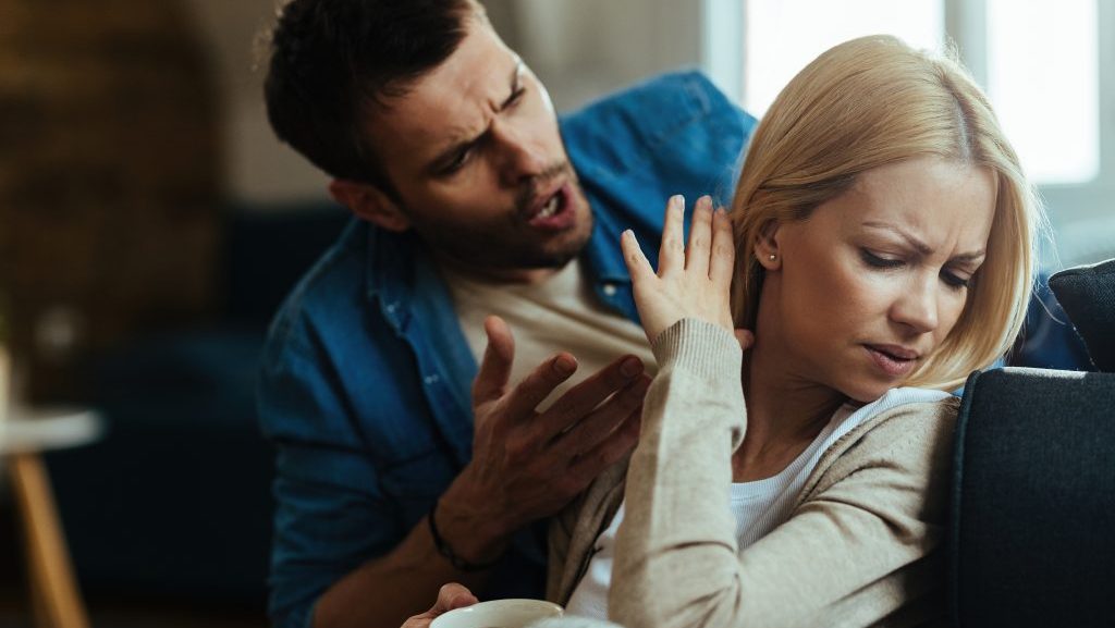 77 Toxic Relationship Quotes About Being Treated Badly