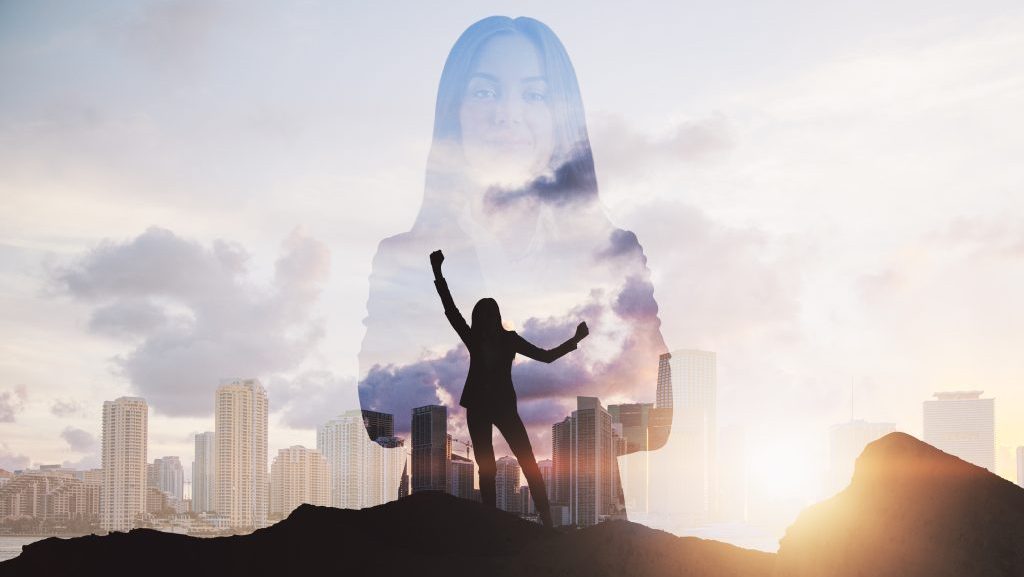 130 Inspirational Quotes For Women On the Go