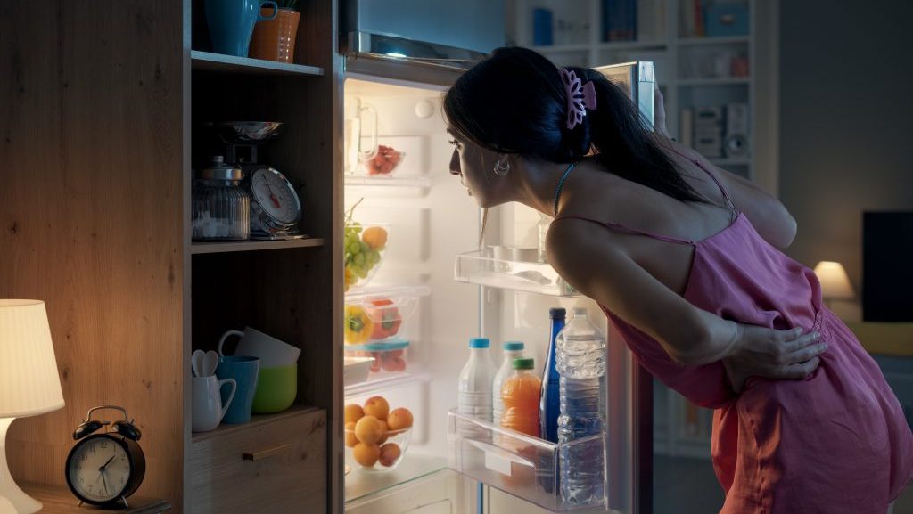 Why Am I Always Hungry? Watch The Food Noise Trap!